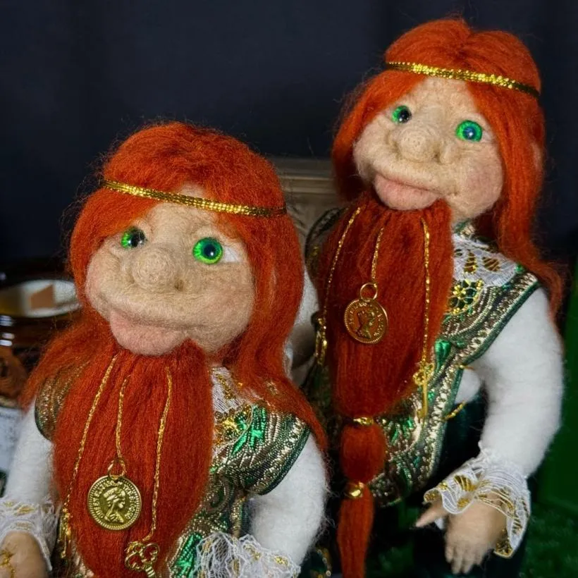 Родослав — загальний вигляд оберега висотою 24 см